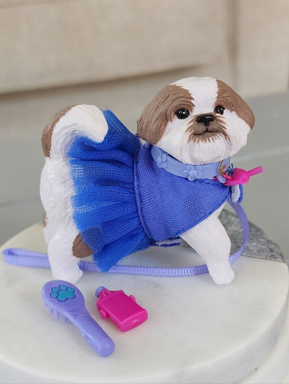 Spin Master Liv Fashion Doll Sophie Dog Frizzy Accessory Pet Fits Barbie